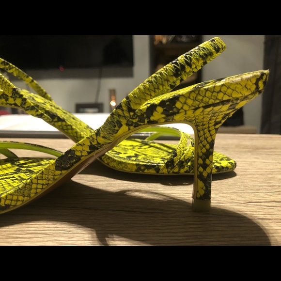 ZARA SANDALS - Picture 4 of 5